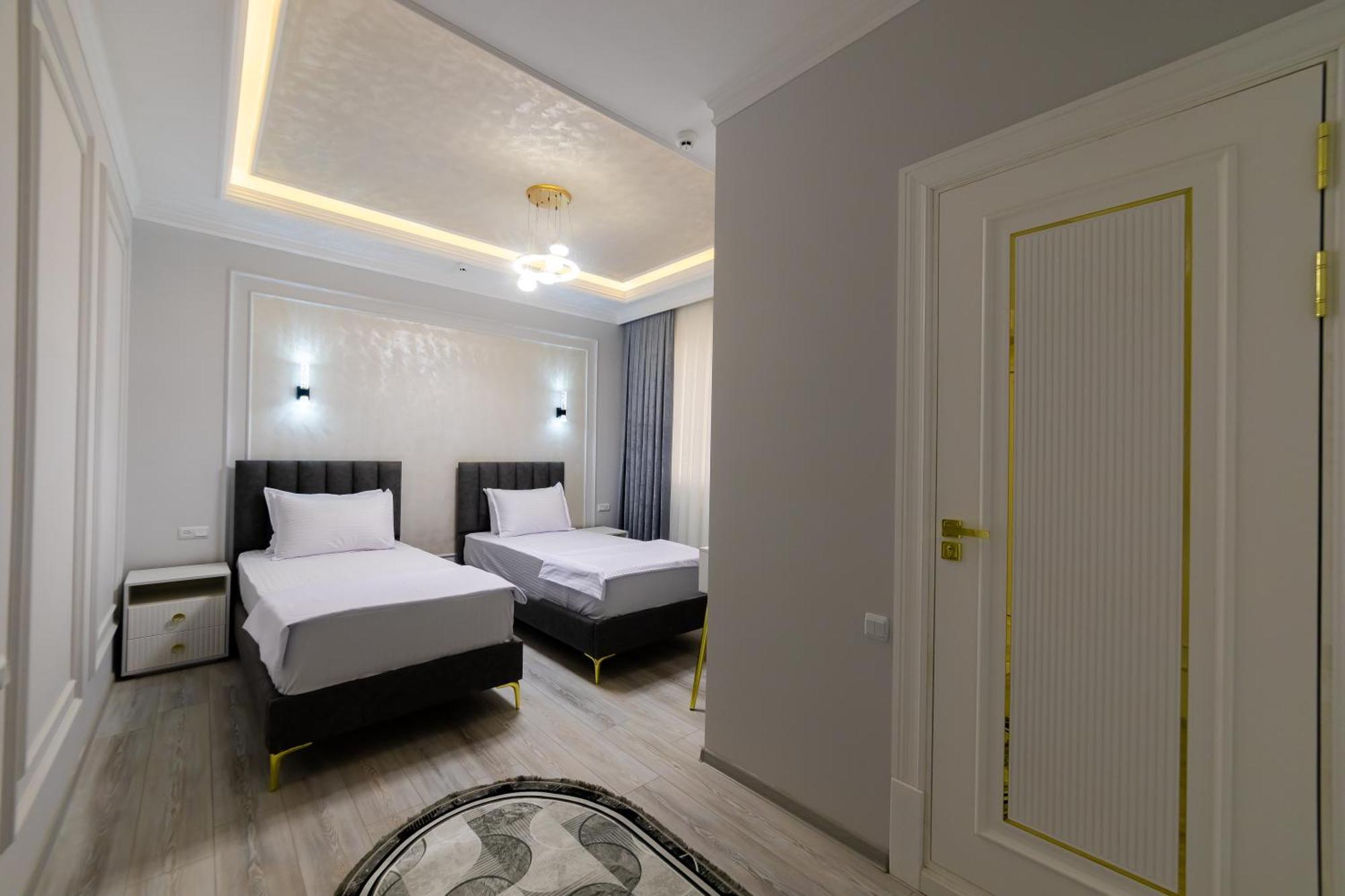חיווה Isakhoja Hotel מראה חיצוני תמונה